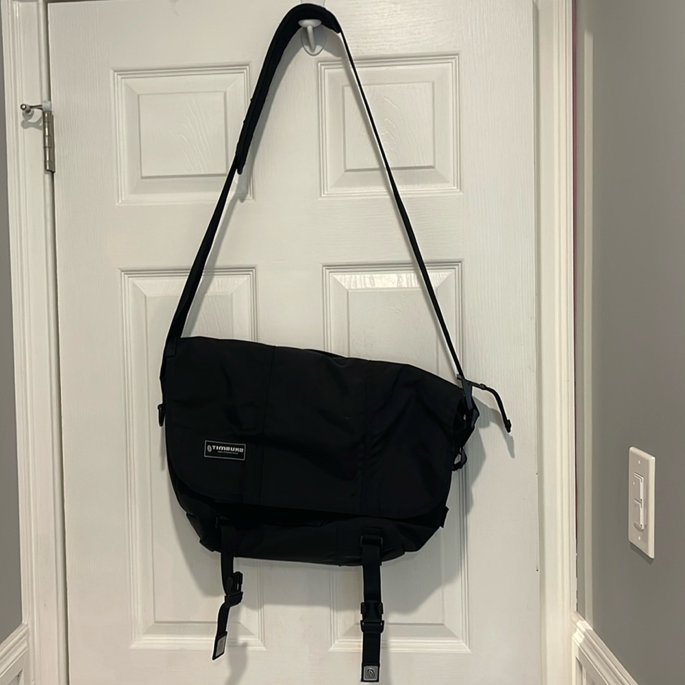 Travel Bag. Like New